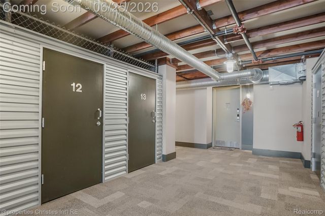 111 N Main Street 306, Royal Oak, MI 48067