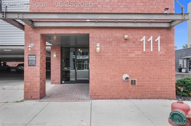 111 N Main Street 306, Royal Oak, MI 48067