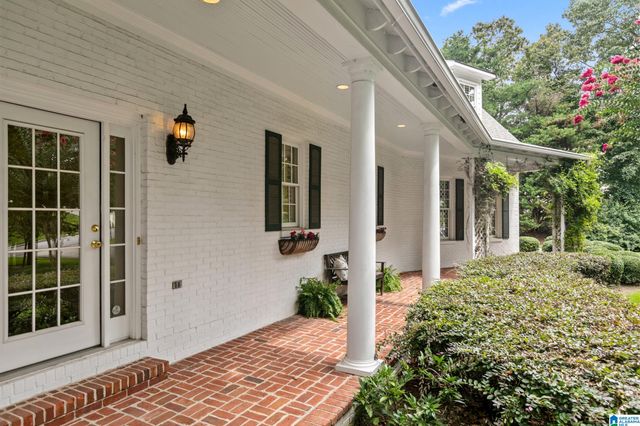 1149 GREYSTONE CREST, Hoover, AL 35242