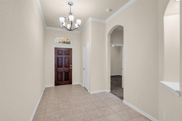 6515 Hunters Trace Lane, Baytown, TX 77521