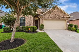 6515 Hunters Trace Lane, Baytown, TX 77521