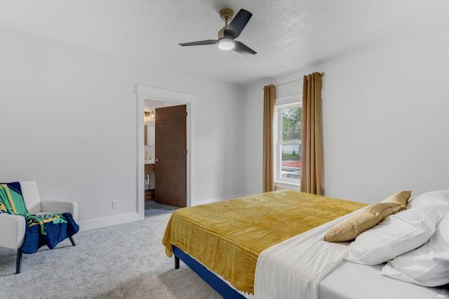 1229 Miner Street, South Bend, IN 46617