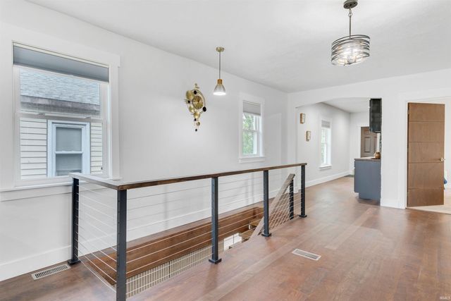 1229 Miner Street, South Bend, IN 46617