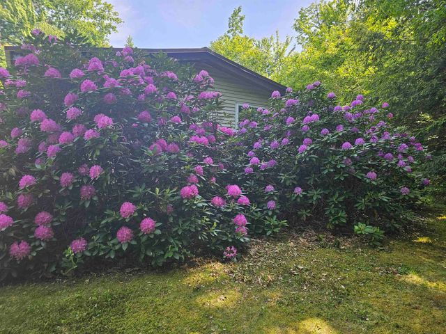 1616 Acworth Road, Charlestown, NH 03603
