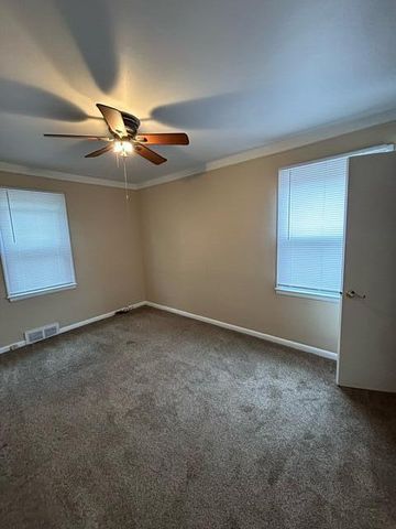 24235 Lexington Avenue, Eastpointe, MI 48021