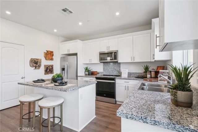 15432 Tomahawk Street, Victorville, CA 92394