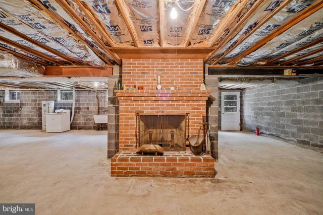 9103 MEETZE RD, Warrenton, VA 20187