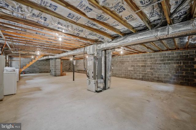 9103 MEETZE RD, Warrenton, VA 20187