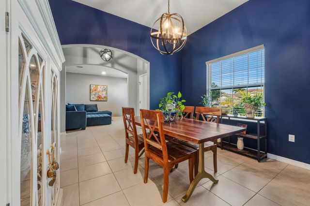 5265 NW East Delwood Drive, Port St Lucie, FL 34986