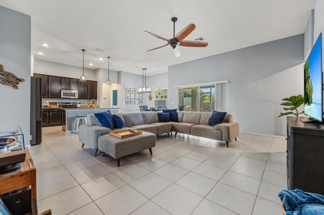 5265 NW East Delwood Drive, Port St Lucie, FL 34986