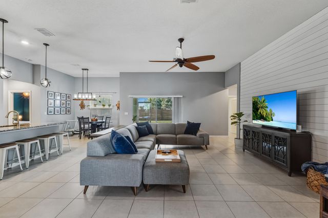 5265 NW East Delwood Drive, Port St Lucie, FL 34986