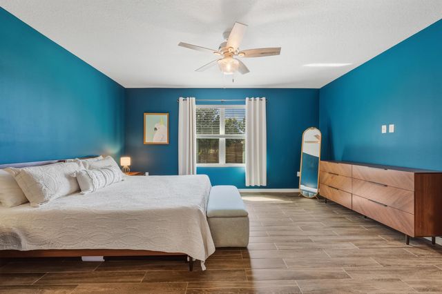 5265 NW East Delwood Drive, Port St Lucie, FL 34986