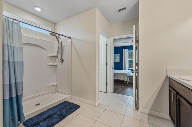 5265 NW East Delwood Drive, Port St Lucie, FL 34986