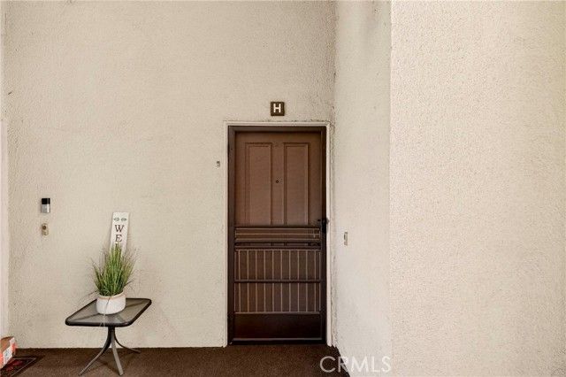 13624 La Jolla Circle H, La Mirada, CA 90638