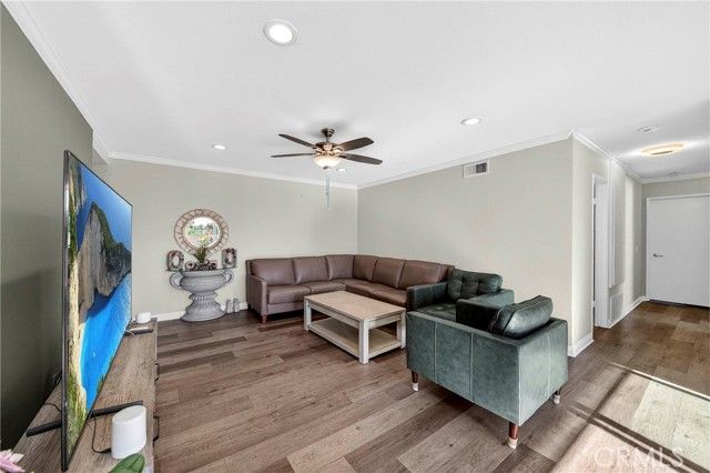 13624 La Jolla Circle H, La Mirada, CA 90638