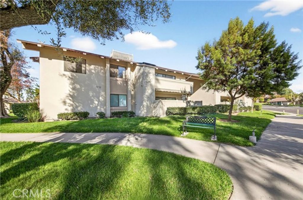 13624 La Jolla Circle H, La Mirada, CA 90638