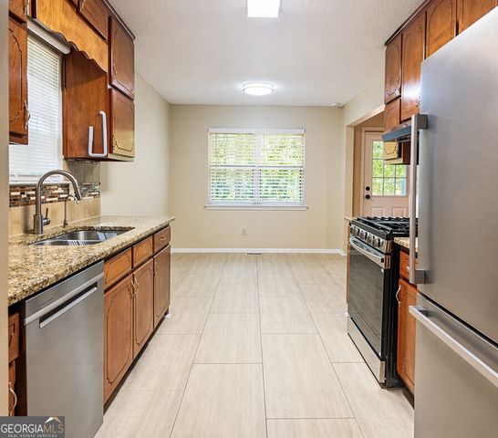 217 Briarpatch Court, Stockbridge, GA 30281