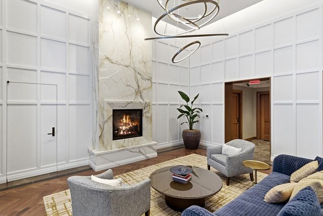 1 Avery St 17F, Boston, MA 02111