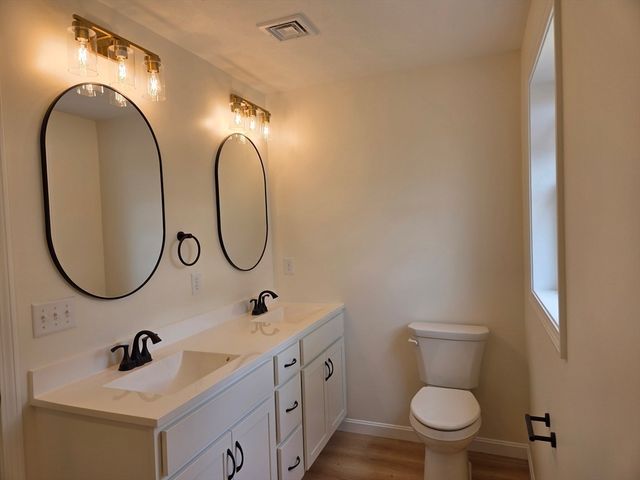 180 Petersham Road, Phillipston, MA 01331