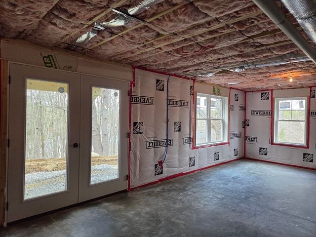 180 Petersham Road, Phillipston, MA 01331