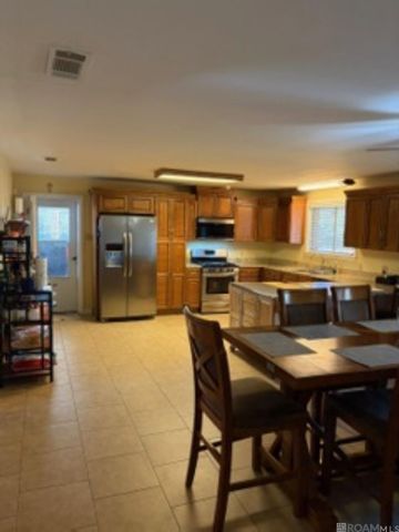 9375 Cuyhanga Pkwy, Baton Rouge, LA 70815