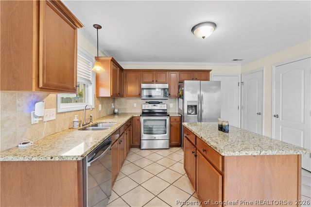 1659 Rock Creek Lane, Fayetteville, NC 28301