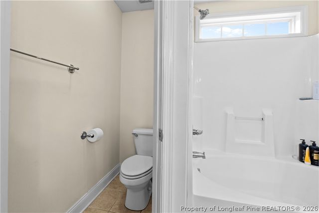 1659 Rock Creek Lane, Fayetteville, NC 28301
