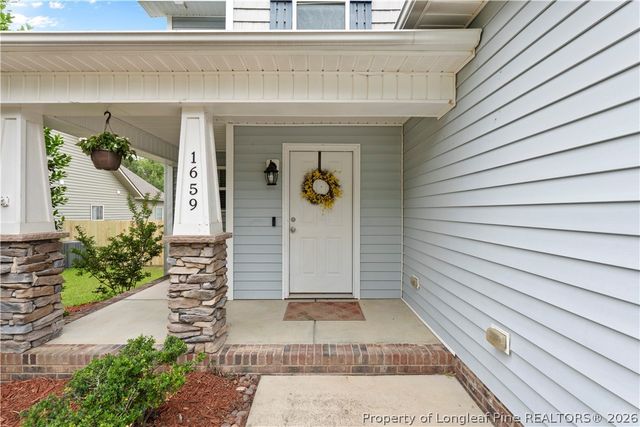 1659 Rock Creek Lane, Fayetteville, NC 28301