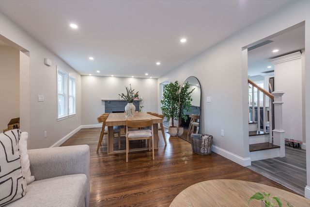 48 Macarthur Rd, Stoneham, MA 02180