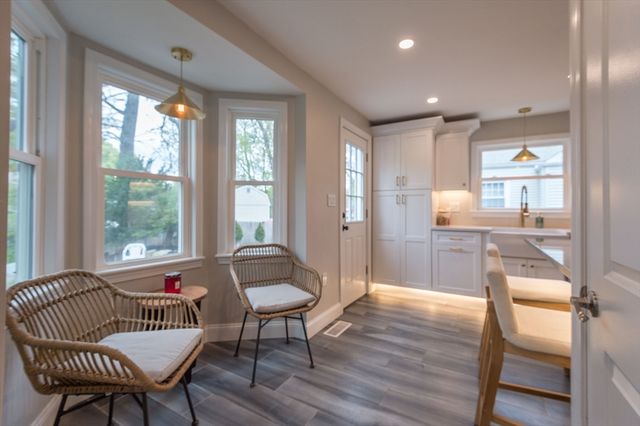 48 Macarthur Rd, Stoneham, MA 02180