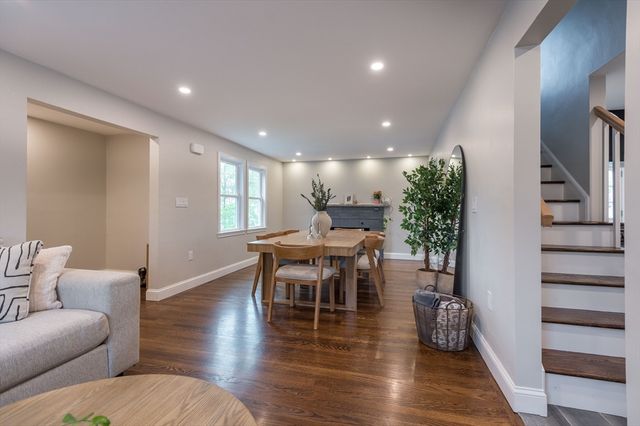 48 Macarthur Rd, Stoneham, MA 02180