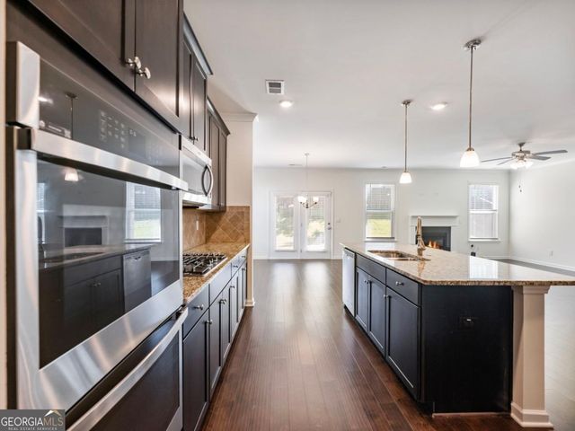 198 Broder Farms Drive, Stockbridge, GA 30281