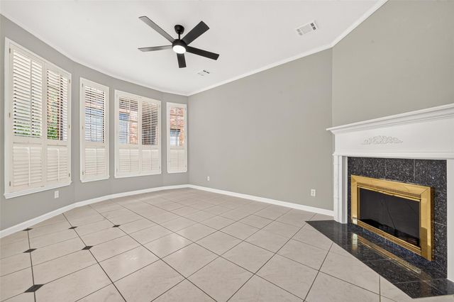 8888 Benning Drive 204, Houston, TX 77031