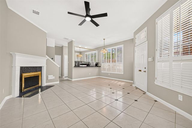 8888 Benning Drive 204, Houston, TX 77031