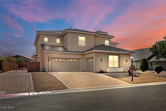 7412 Cardigan Bay Street, Las Vegas, NV 89131