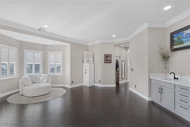 7412 Cardigan Bay Street, Las Vegas, NV 89131