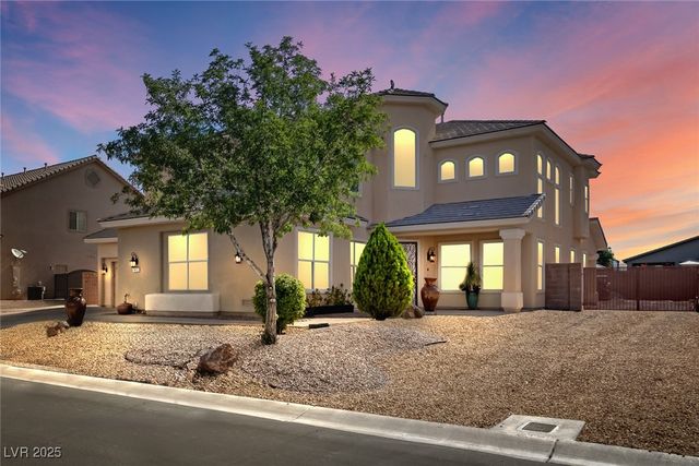 7412 Cardigan Bay Street, Las Vegas, NV 89131