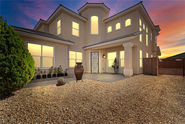 7412 Cardigan Bay Street, Las Vegas, NV 89131