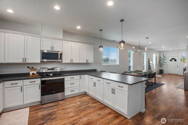 7202 S Lawrence Street, Tacoma, WA 98409
