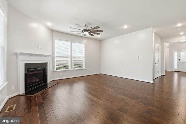 428 ALDER DR, Stafford, VA 22554