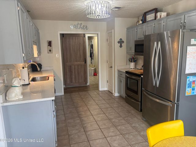 1262 Greenwich Drive, Hernando, MS 38632