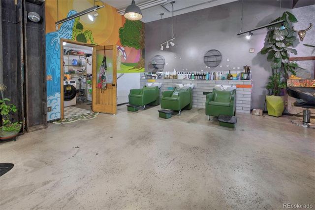837 E 17th Avenue 101, Denver, CO 80218