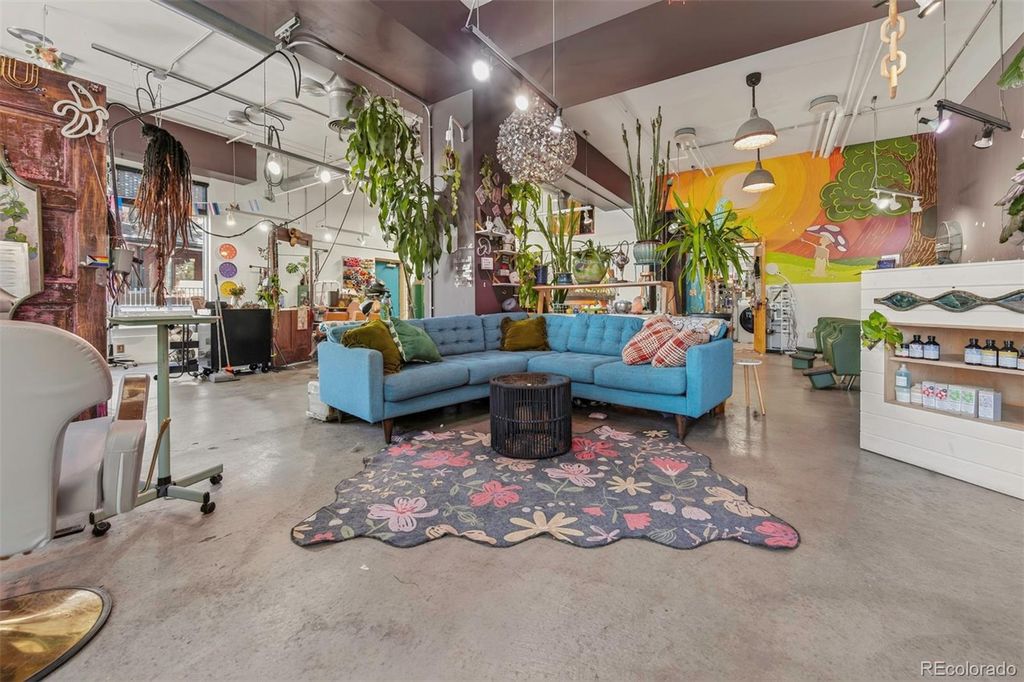 837 E 17th Avenue 101, Denver, CO 80218