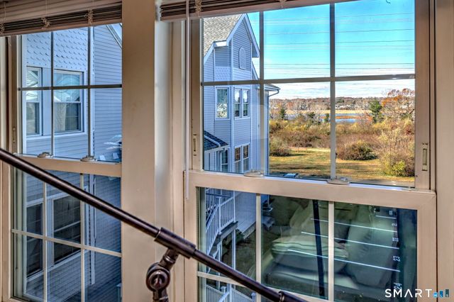 50 Greenview Lane 50, Milford, CT 06461