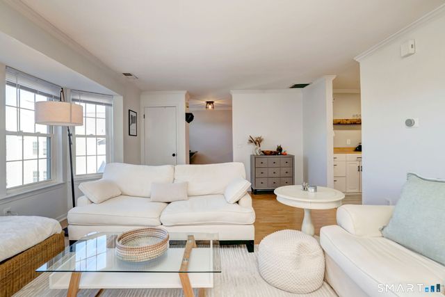 50 Greenview Lane 50, Milford, CT 06461