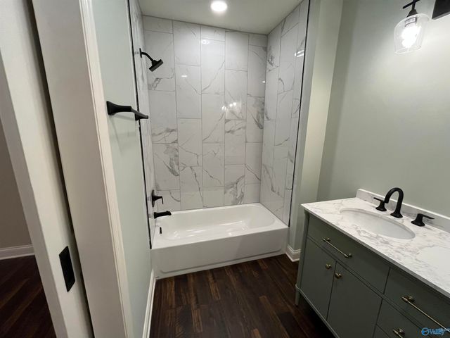 1921 Lookout Street, Gadsden, AL 35904