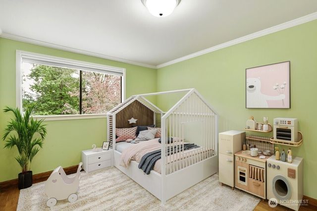 7900 NE Forest Ridge Lane, Bremerton, WA 98311