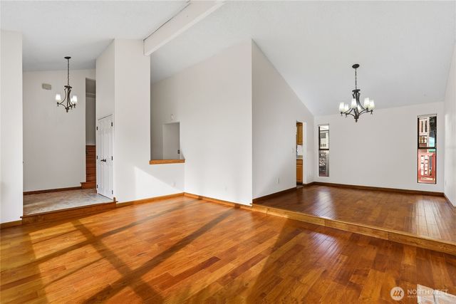 7900 NE Forest Ridge Lane, Bremerton, WA 98311