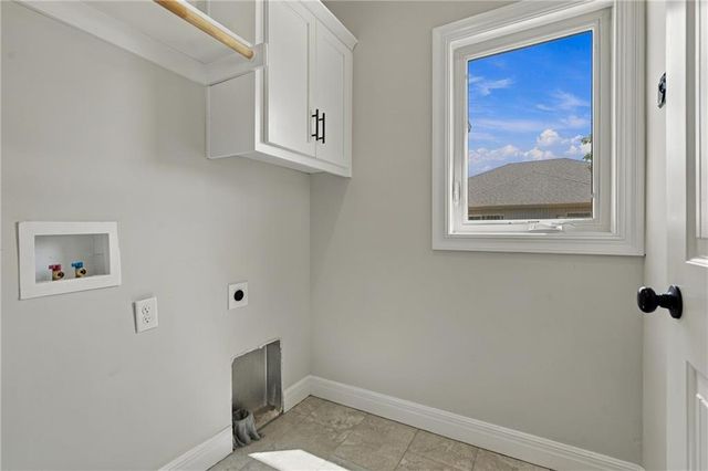 7917 SW 2nd Terrace, Blue Springs, MO 64014