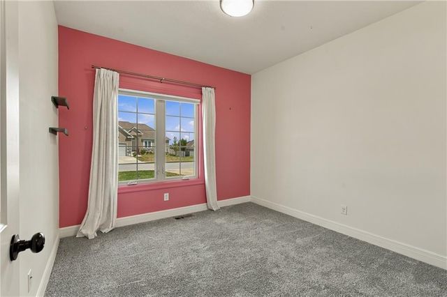 7917 SW 2nd Terrace, Blue Springs, MO 64014